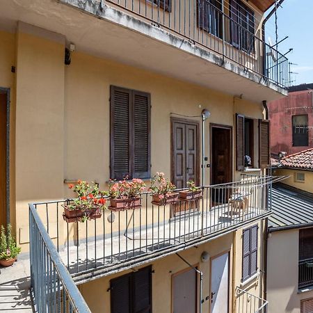 Como Renovated Apartment المظهر الخارجي الصورة